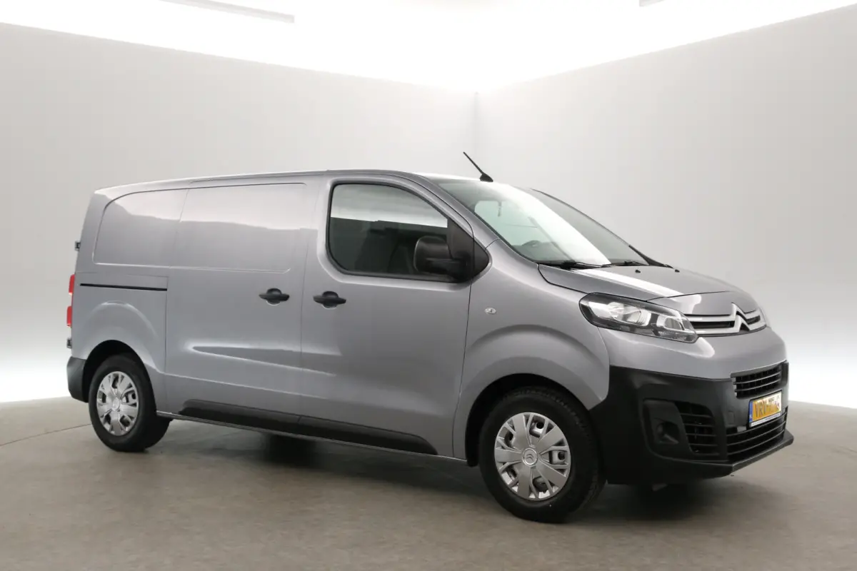 1.5 BlueHDI L2H1 | Airco | Cruise | 3 Zits | Carplay | Navi | Parkeersens.