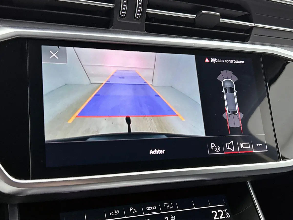 50 TFSI e quattro S edition 299 PK | Automaat | Trekhaak | Stoelverwarming | Elektrische stoelen met geheugen functie | Adaptive Cruise Control | Dodehoek detectie | Camera | Climate Control