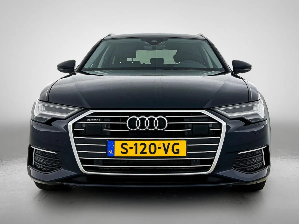 50 TFSI e quattro S edition 299 PK | Automaat | Trekhaak | Stoelverwarming | Elektrische stoelen met geheugen functie | Adaptive Cruise Control | Dodehoek detectie | Camera | Climate Control