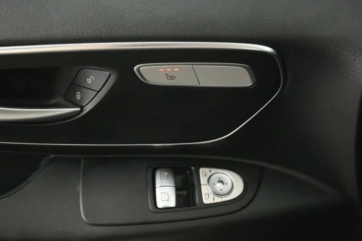 114 CDI Lang | Aut. | Clima | Cruise | Camera | 3 Zits | Trekhaak | Carplay