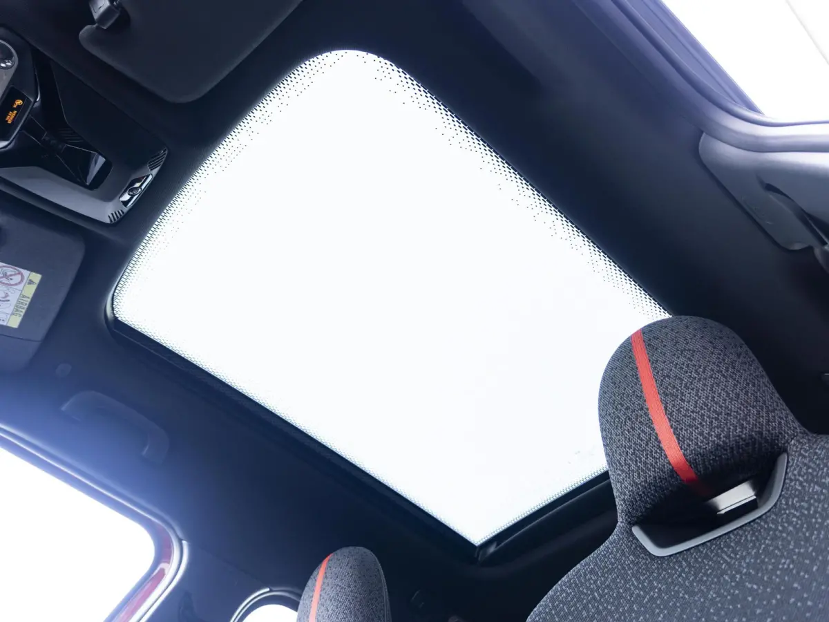 E John Cooper Works XL-pakket SoH 100% + Trekhaak + Elektrisch verstelbare stoelen + Glazen panorama dak + Stuur & Stoelverwarming + Harman Kardon