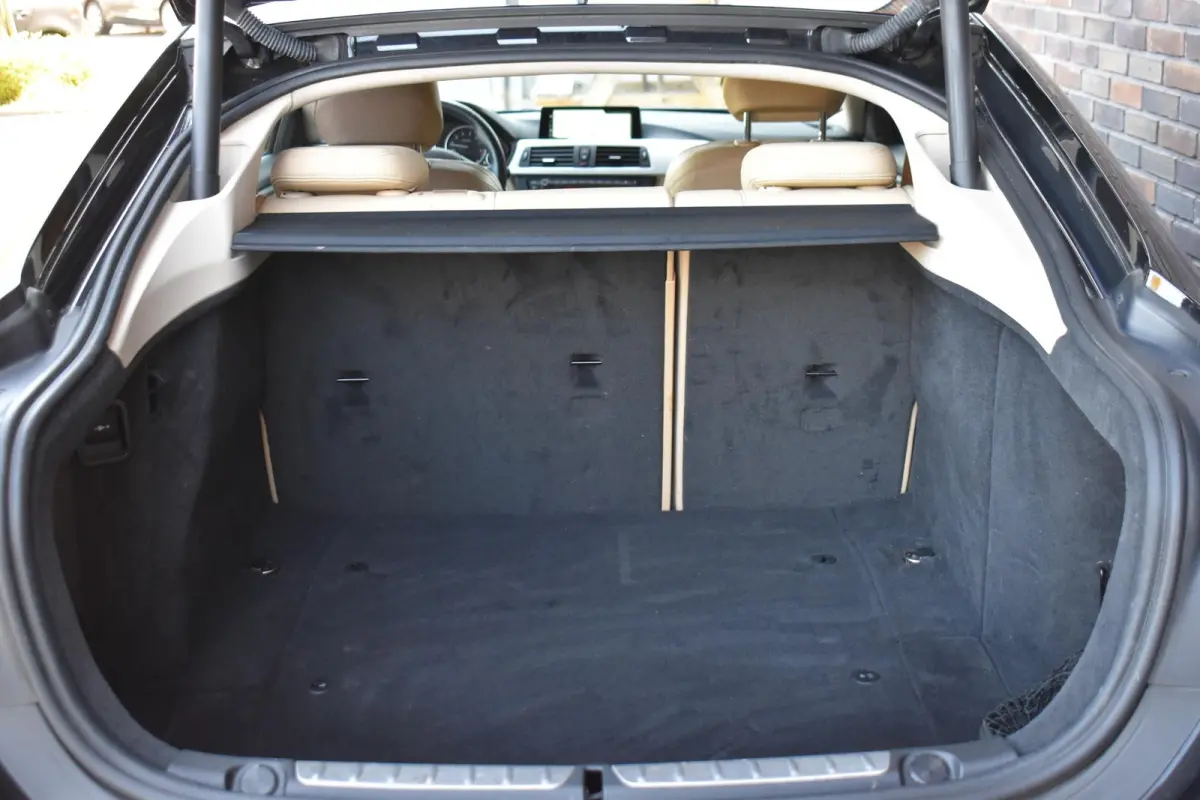 430i XENON LEDER SPORTSTOELEN NAVI