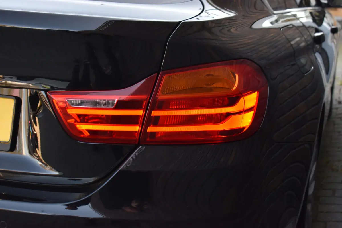 430i XENON LEDER SPORTSTOELEN NAVI