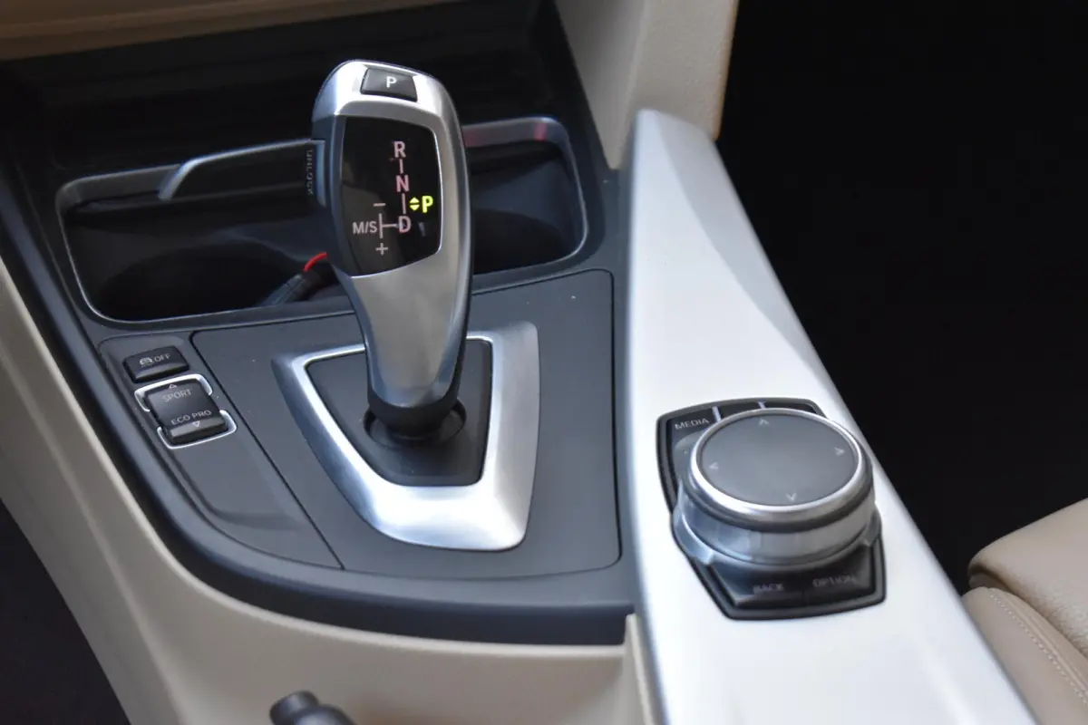 430i XENON LEDER SPORTSTOELEN NAVI