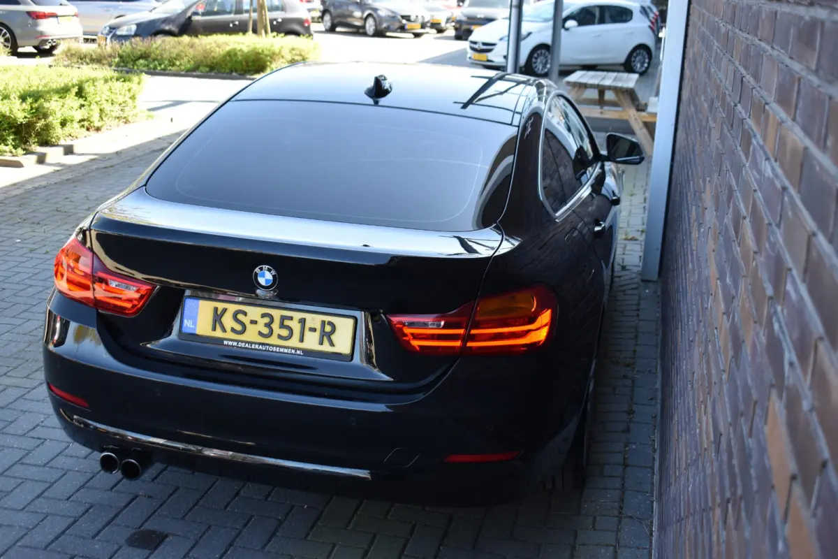 430i XENON LEDER SPORTSTOELEN NAVI