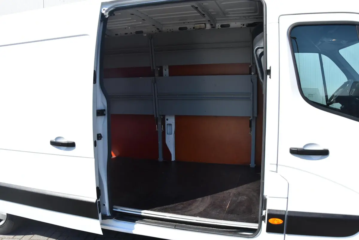 bestel 2.3 Turbo L3H2