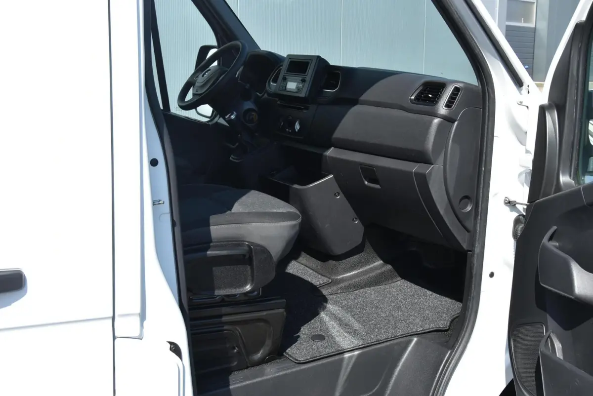 bestel 2.3 Turbo L3H2
