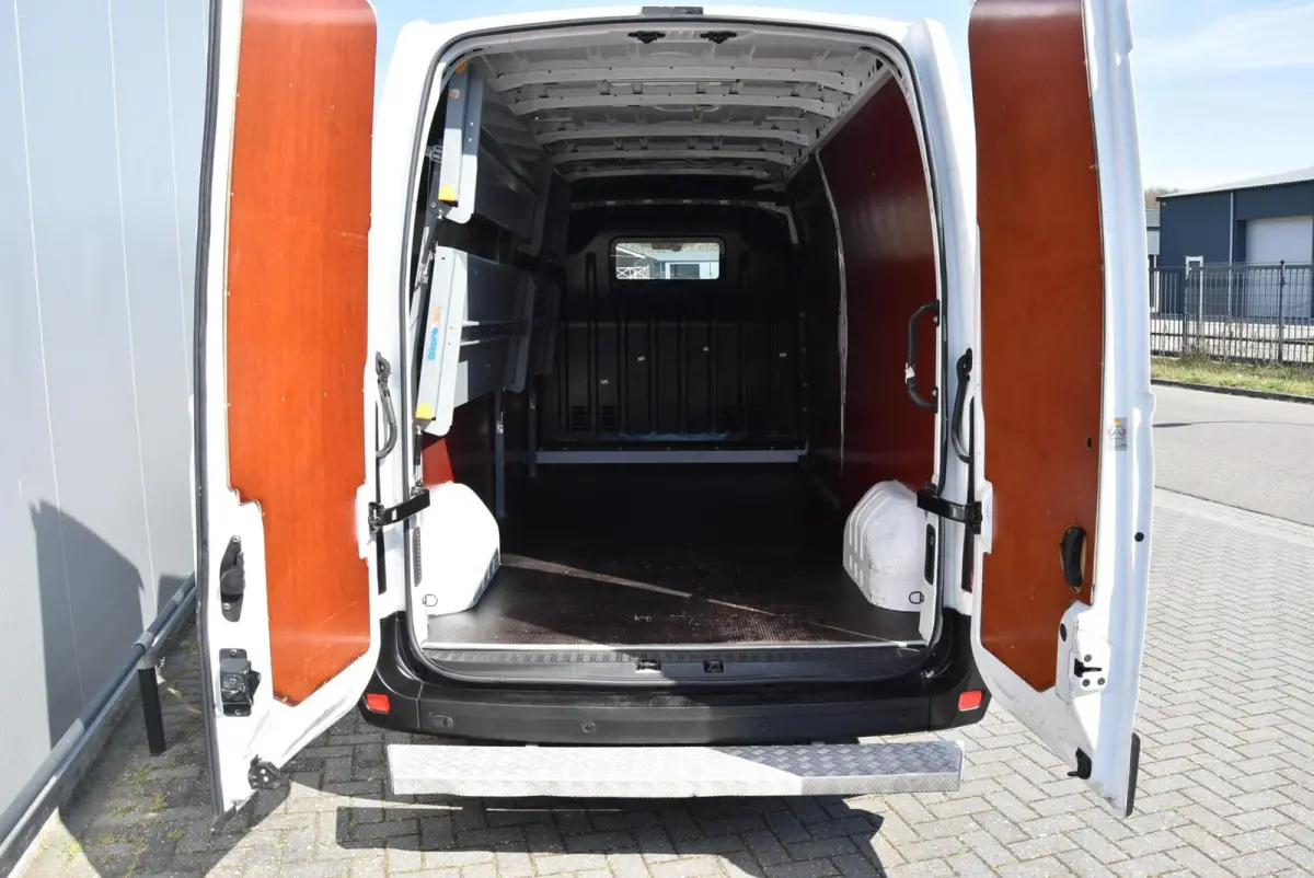 bestel 2.3 Turbo L3H2