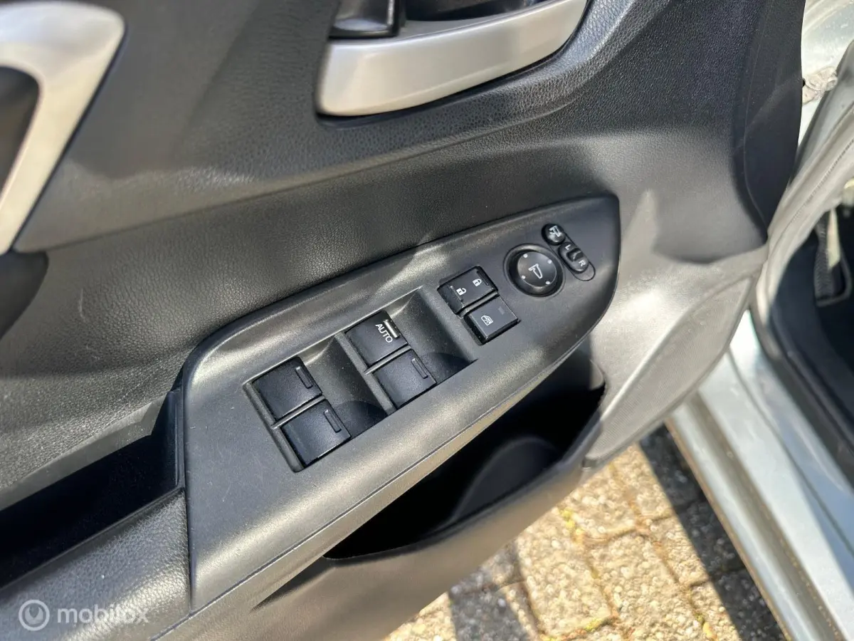 1.3-liter i-VTEC 48.000km