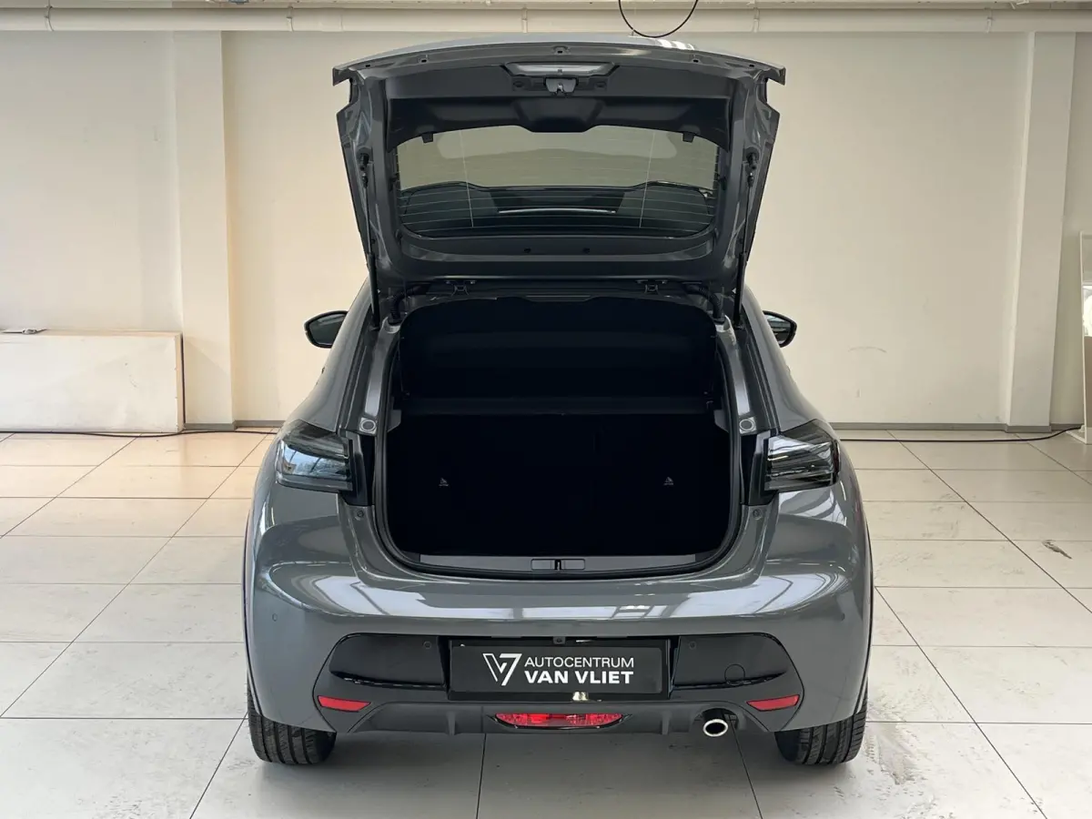 1.2 Hybrid 110 e-DCS6 GT Vision en navigation pack, Drive assist plus pack, Gris Selenium metaallak.