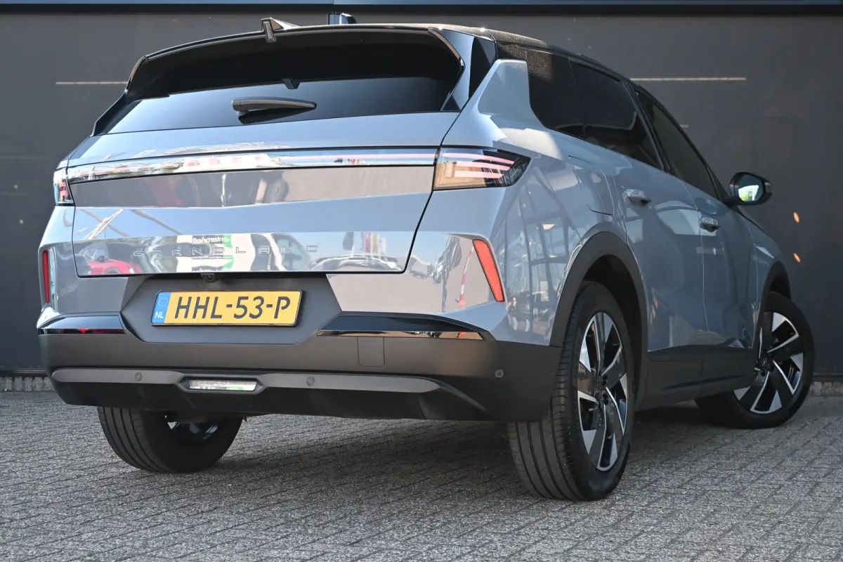 1.2 Turbo Hybrid GS 145pk | HeadUp-Display | Stuur/Stoelverwarming | 360 Camera | Adaptive Cruise | Navigatie | !!