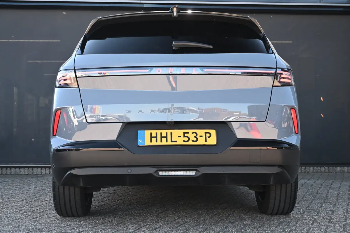 1.2 Turbo Hybrid GS 145pk | HeadUp-Display | Stuur/Stoelverwarming | 360 Camera | Adaptive Cruise | Navigatie | !!