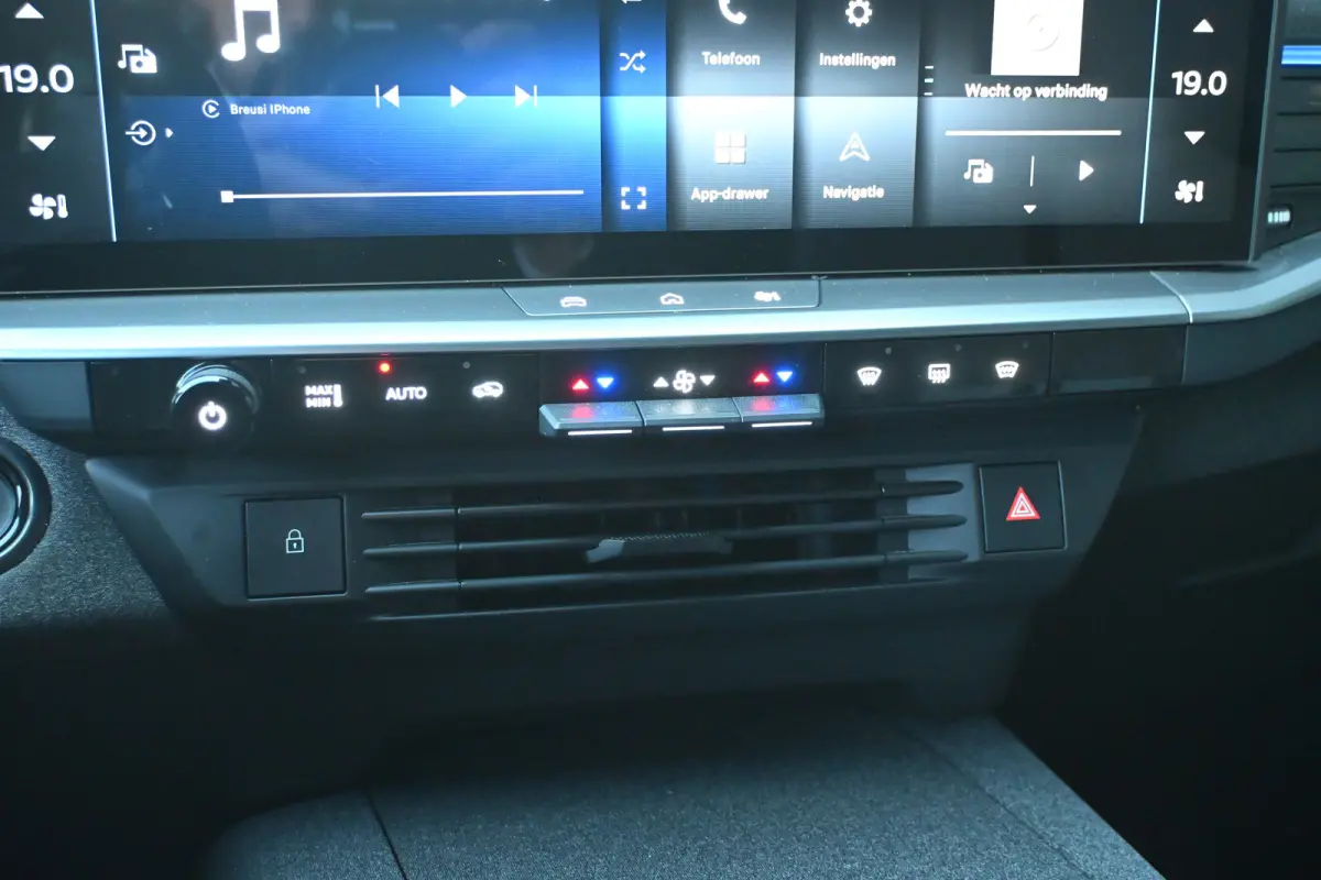 1.2 Turbo Hybrid GS 145pk | HeadUp-Display | Stuur/Stoelverwarming | 360 Camera | Adaptive Cruise | Navigatie | !!