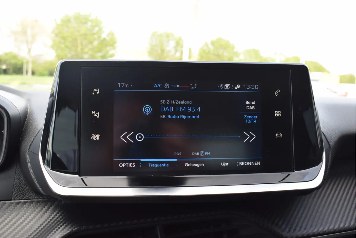1.2 Active Pack 130PK | Automaat | PDC | Apple Carplay/Android Auto