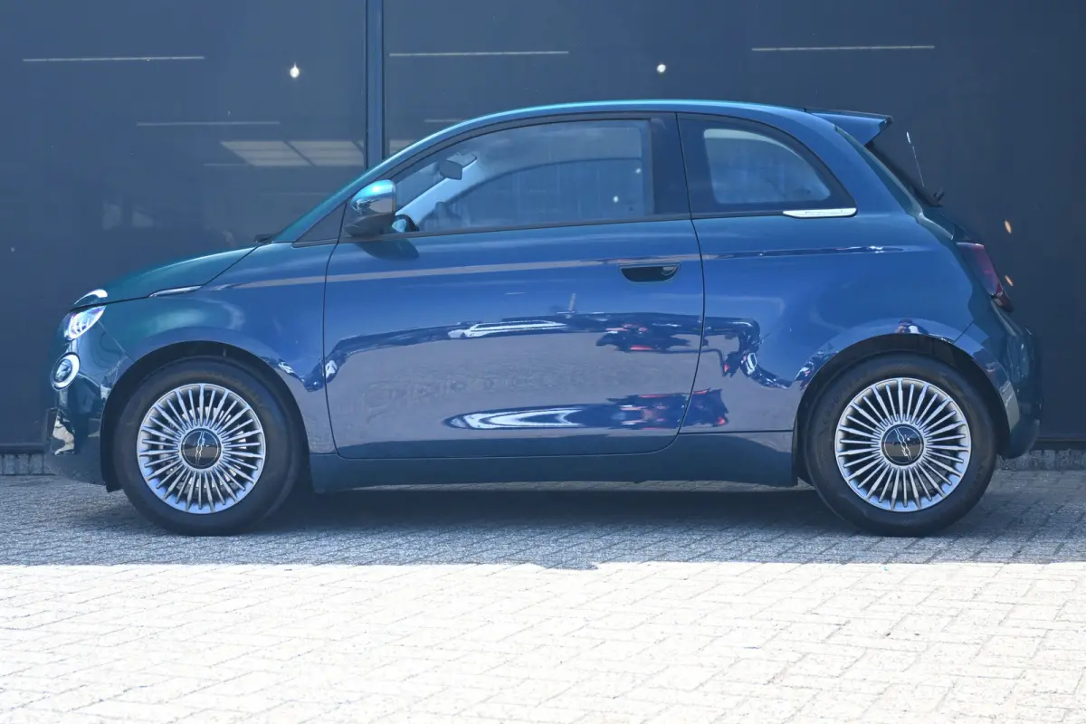 1.0 Hybrid Torino Launch Edition 8 Jaar Garantie! | Navigatie | Dodehoek-Detectie | Climate Control | Full-LED | !!