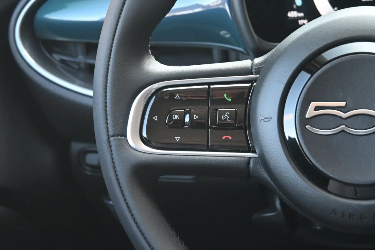 1.0 Hybrid Torino Launch Edition 8 Jaar Garantie! | Navigatie | Dodehoek-Detectie | Climate Control | Full-LED | !!