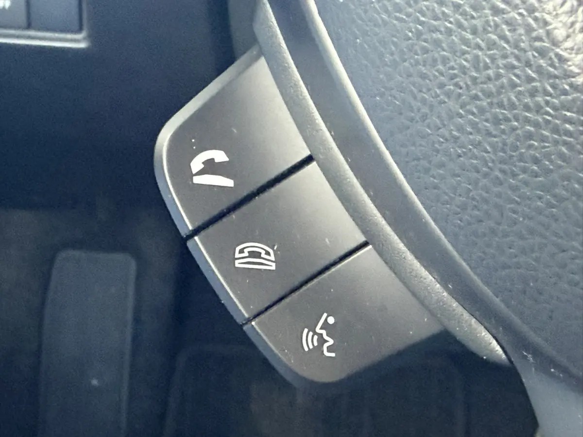1.2 Style Hybrid Camera+Pdc Clima Cruise Adaptive Cruise Stoelverwarming Carplay