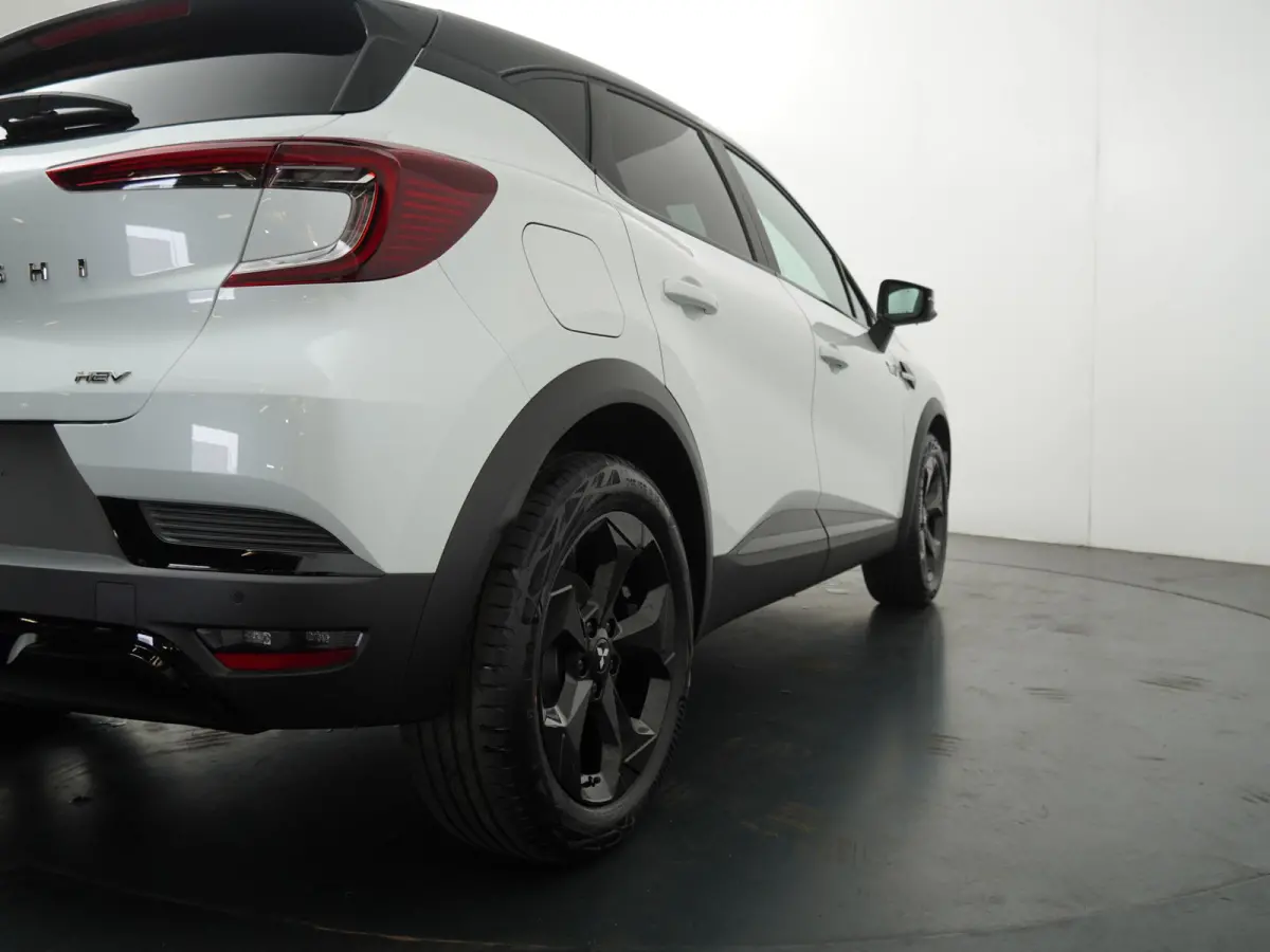1.8 HEV Black Edition | €1.500,- voorraadvoordeel |