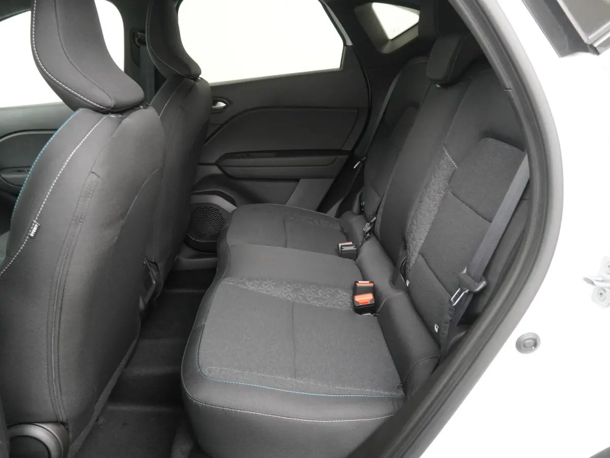 1.8 HEV Black Edition | €1.500,- voorraadvoordeel |