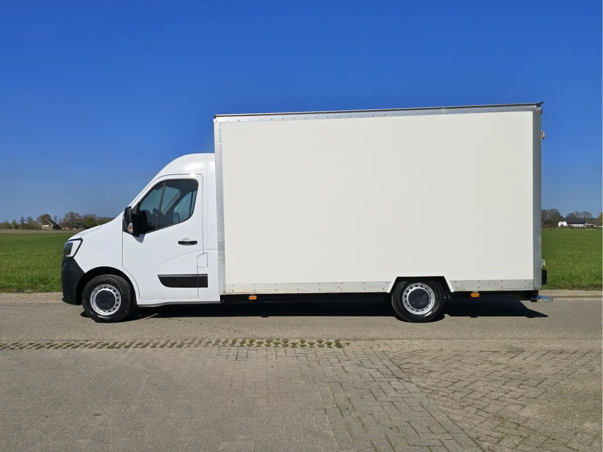 T35 2.3 dCi Lowliner - 145 Pk - Euro 6 - Airco - Cruise Control