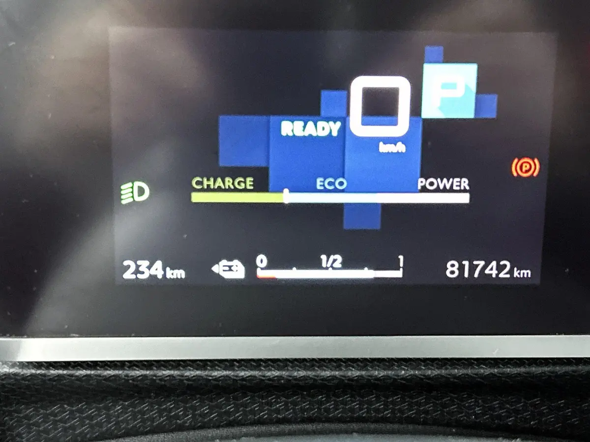 Shine Pack Business 50 kWh | Automaat | Leder | Apple carplay | Android auto | Lichtmetalen velgen | Parkeersensoren | LED | Climate control | Adaptive cruise control |