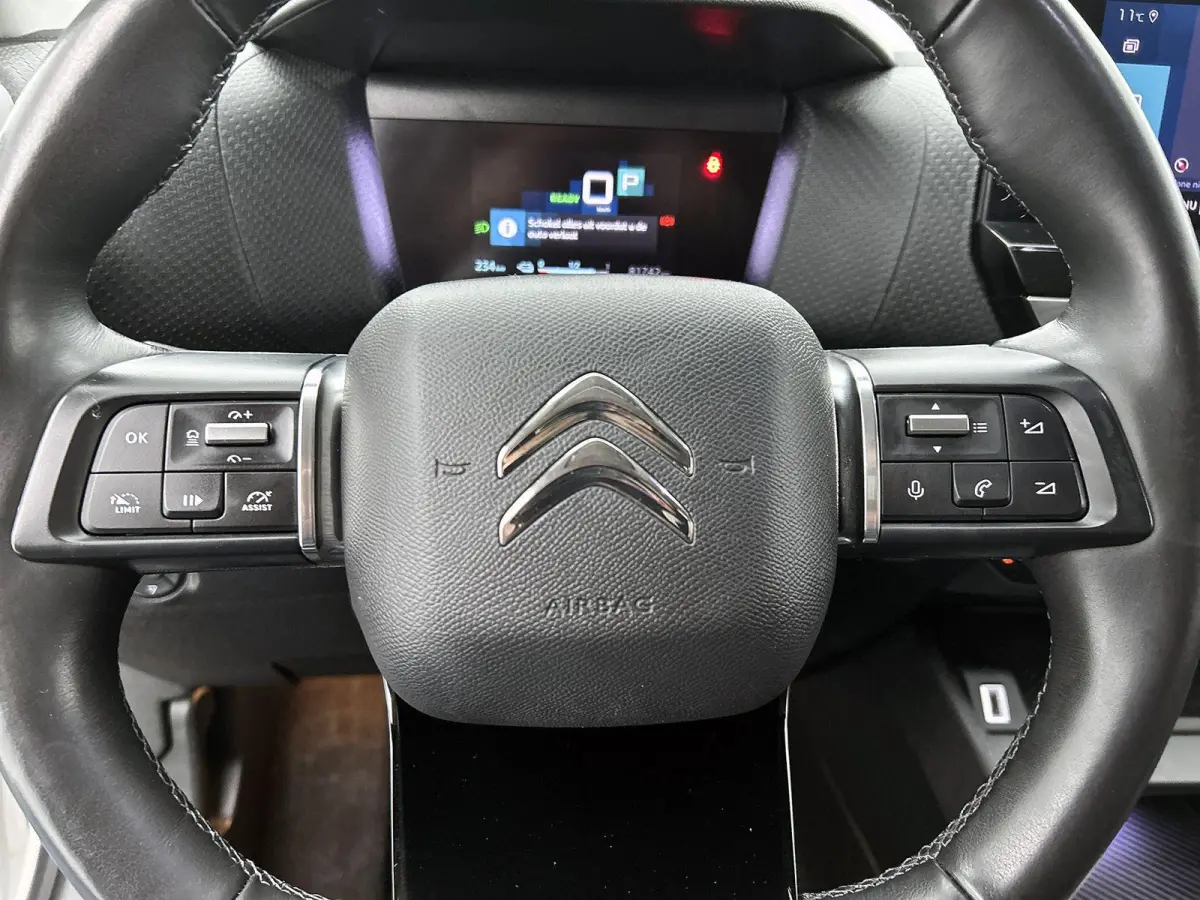 Shine Pack Business 50 kWh | Automaat | Leder | Apple carplay | Android auto | Lichtmetalen velgen | Parkeersensoren | LED | Climate control | Adaptive cruise control |
