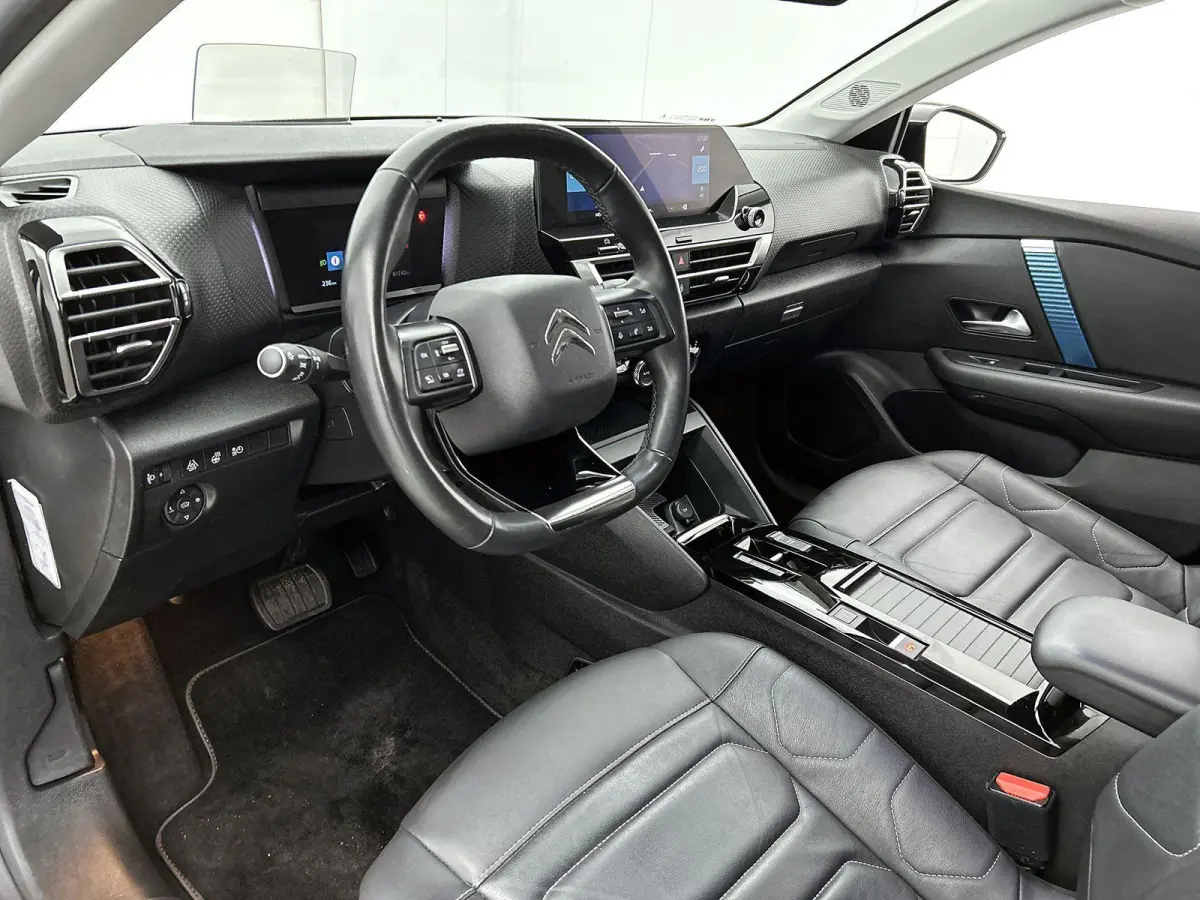 Shine Pack Business 50 kWh | Automaat | Leder | Apple carplay | Android auto | Lichtmetalen velgen | Parkeersensoren | LED | Climate control | Adaptive cruise control |