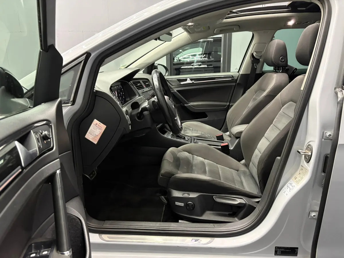 1.4 TSI R-line Pano