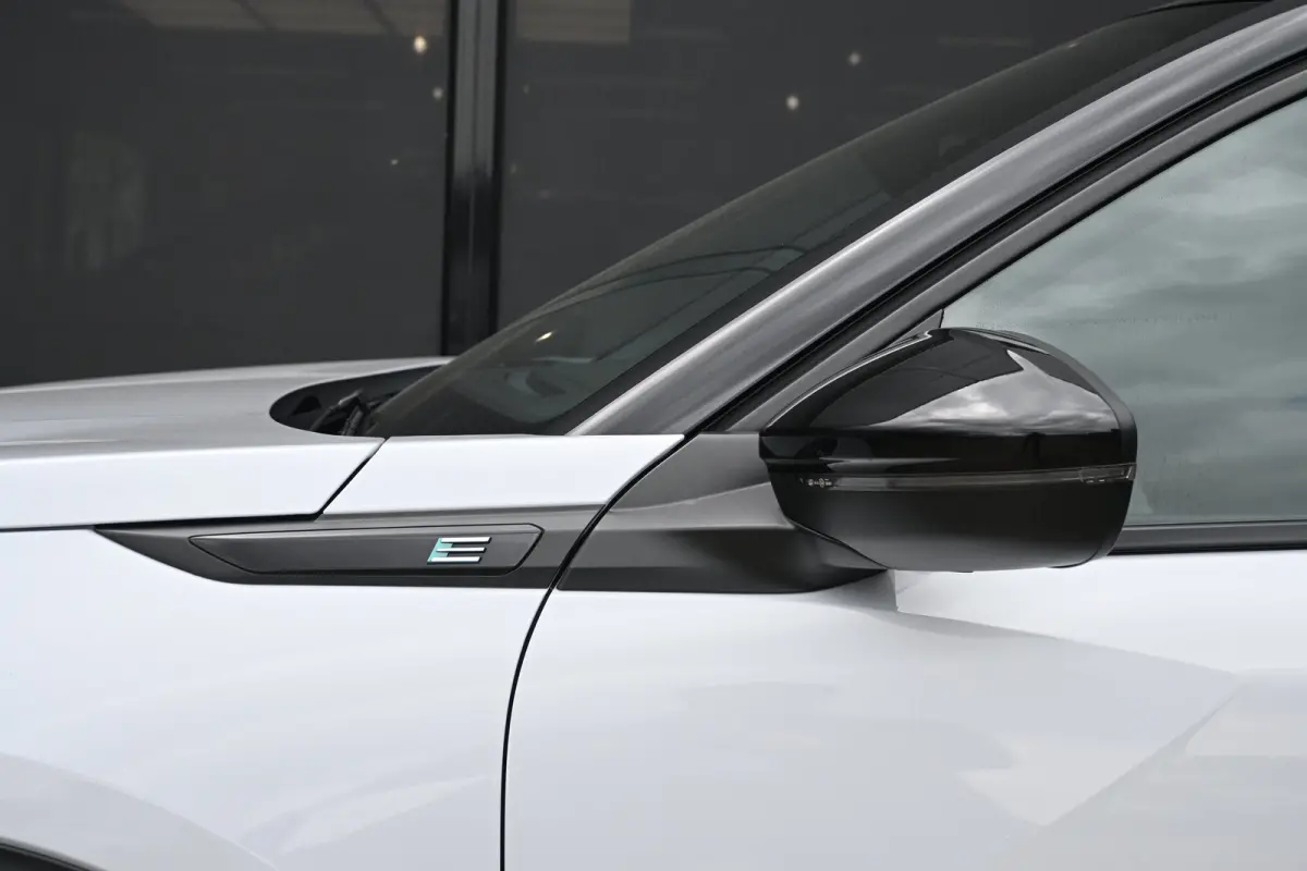 EV GT 54 kWh 94,6%SOH! | 360 Camera | Achteruitrijcamera | Navigatie | Keyless-Entry | Dodehoek-Detectie |