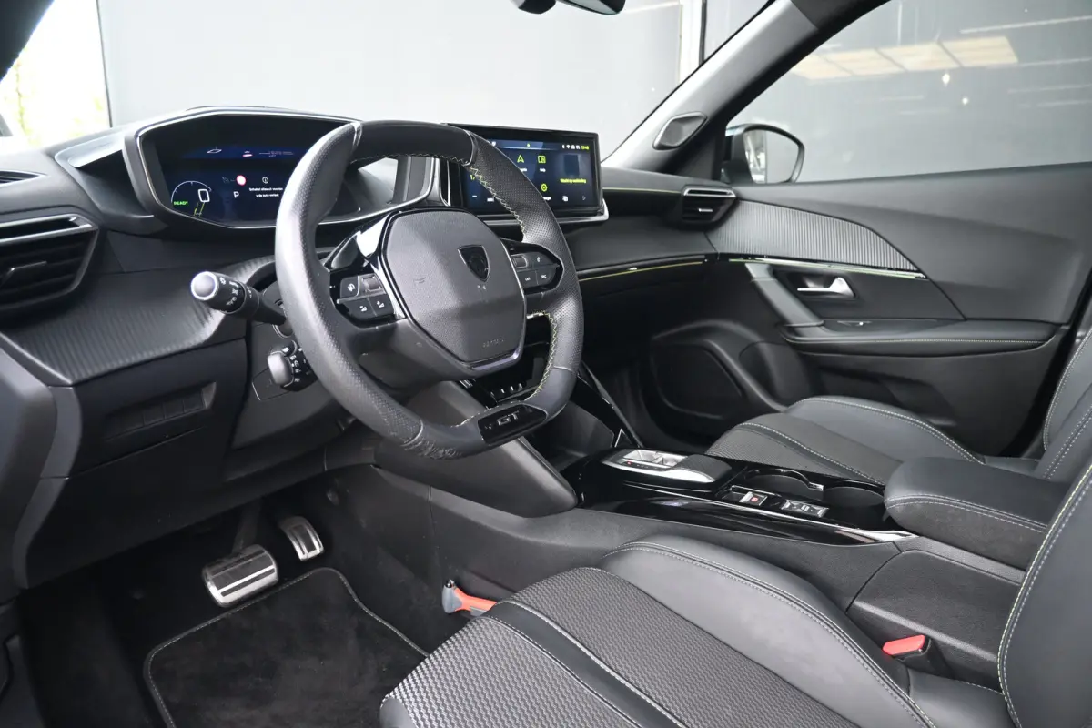 EV GT 54 kWh 94,6%SOH! | 360 Camera | Achteruitrijcamera | Navigatie | Keyless-Entry | Dodehoek-Detectie |