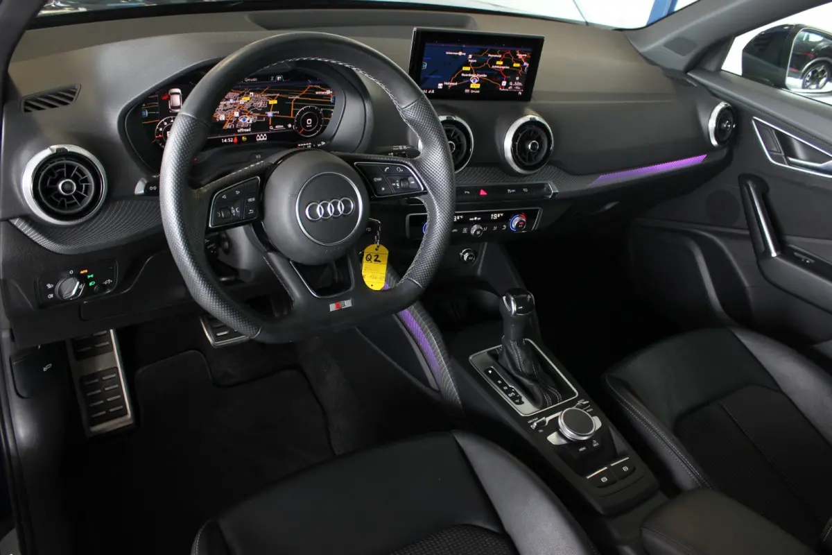 35 TFSI S-Line Edition Facelift | Black Optic | Camera | Adapt. Cruise | Carplay | LED Matrix | Navi | Sfeerverl. | Privacy glass | 19" LMV | PDC V+A