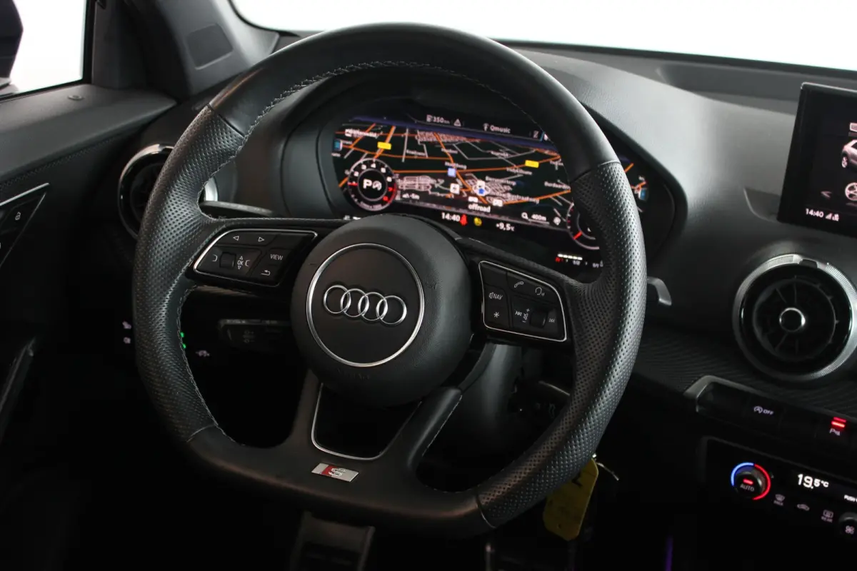 35 TFSI S-Line Edition Facelift | Black Optic | Camera | Adapt. Cruise | Carplay | LED Matrix | Navi | Sfeerverl. | Privacy glass | 19" LMV | PDC V+A