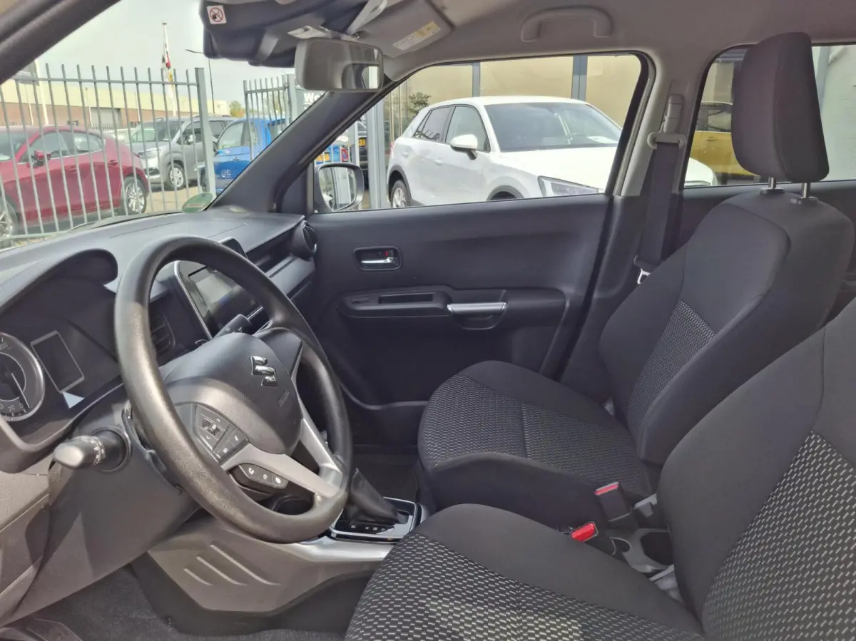 1.2 Smart Hybrid Select Automaat Camera