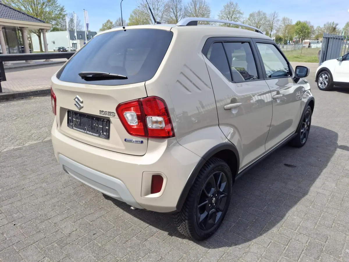 1.2 Smart Hybrid Select Automaat Camera