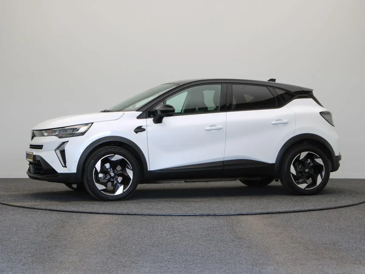 1.6 E-Tech full hybrid 145 techno | Achteruitrijcamera | Adaptieve cruise control | Navigatie | Climate control |