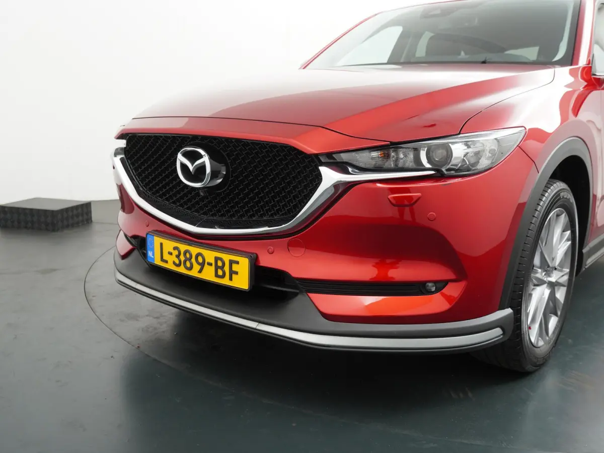 2.0 SkyActiv-G 165 Comfort | Navigatie | 360 Camera | Head-Up | Stoelverw. |