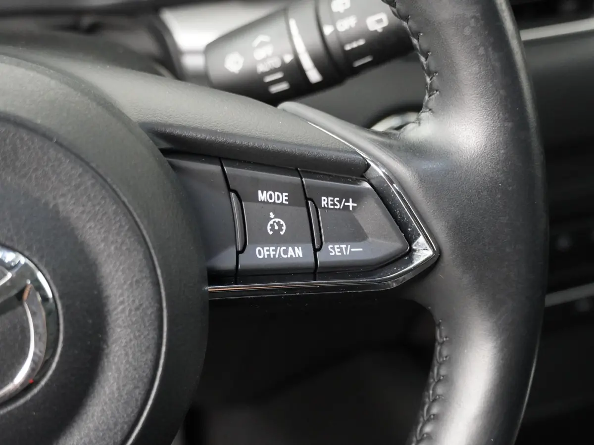 2.0 SkyActiv-G 165 Comfort | Navigatie | 360 Camera | Head-Up | Stoelverw. |