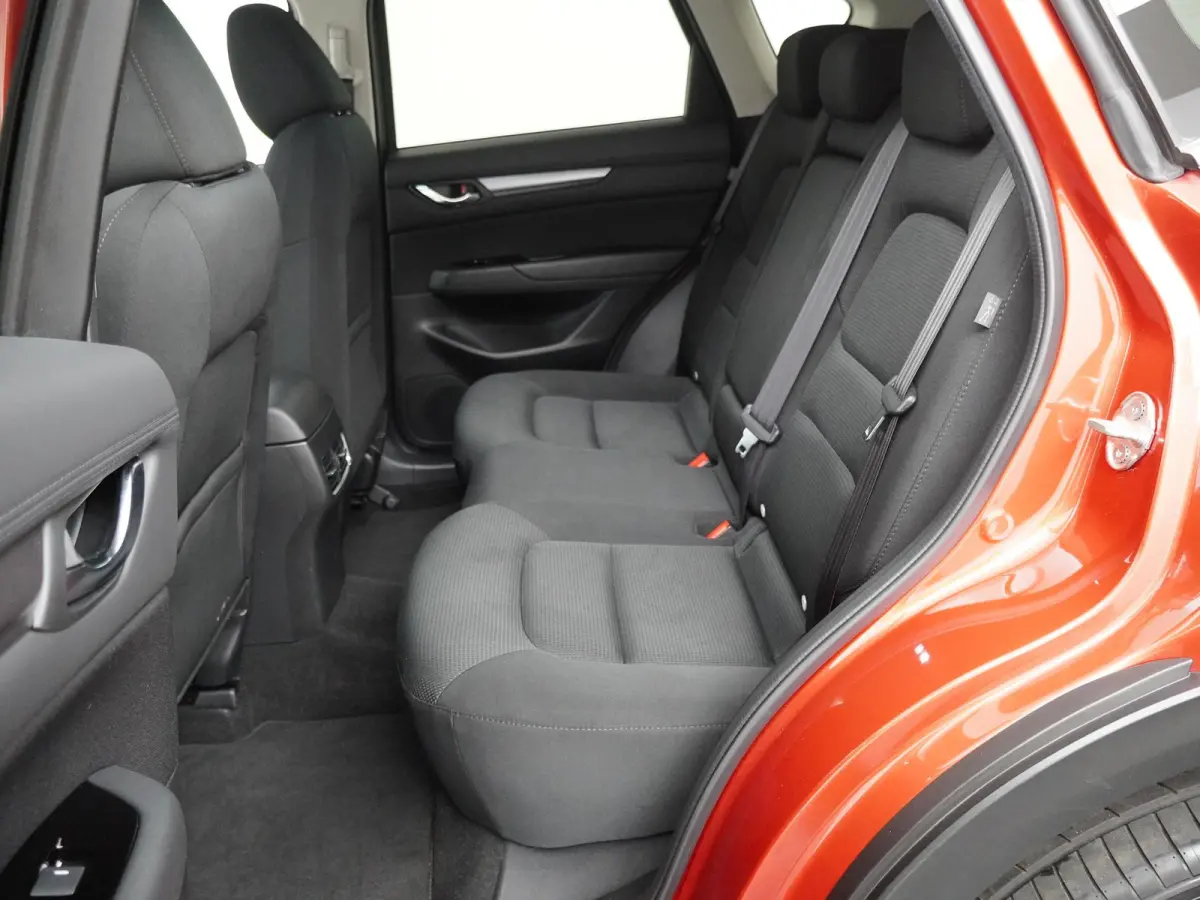 2.0 SkyActiv-G 165 Comfort | Navigatie | 360 Camera | Head-Up | Stoelverw. |