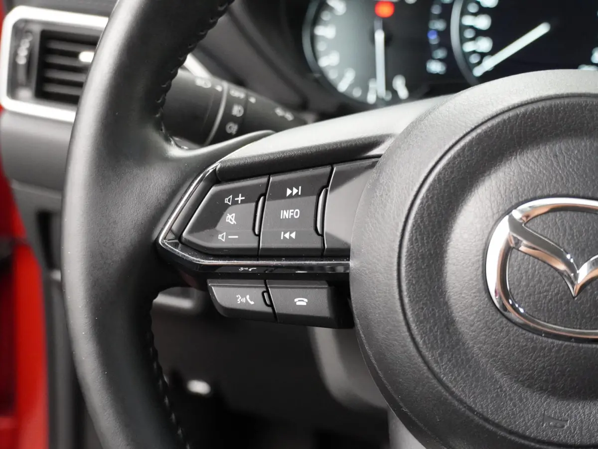 2.0 SkyActiv-G 165 Comfort | Navigatie | 360 Camera | Head-Up | Stoelverw. |