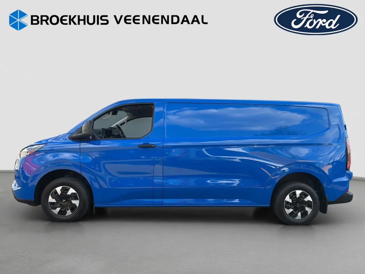 E 340 L2H1 Trend RWD | Cruise Control | Camera | Navi | Bluetooth | | Cruisecontrolsysteem (Cruisecontrol) | Met navigatiesysteem | Parkeerpilootsysteem voor en achter
