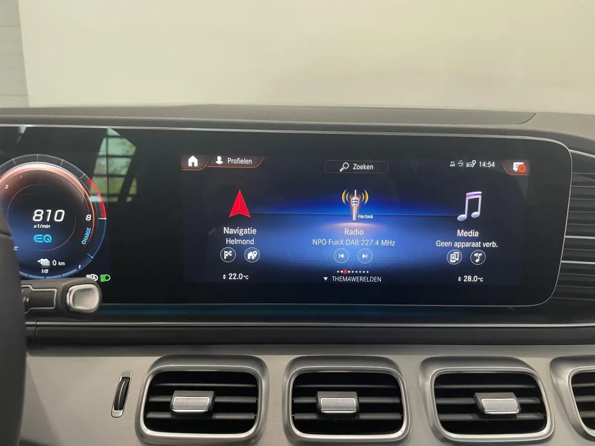 350 e 4MATIC Navigatie Apple Carplay/Android Auto 360 Camera Parkeersensoren Head-up-display Cruise Control Stoelverwarming voor en achter Stuurverwarming Sfeerverlichting Virtual Cockpit Cl