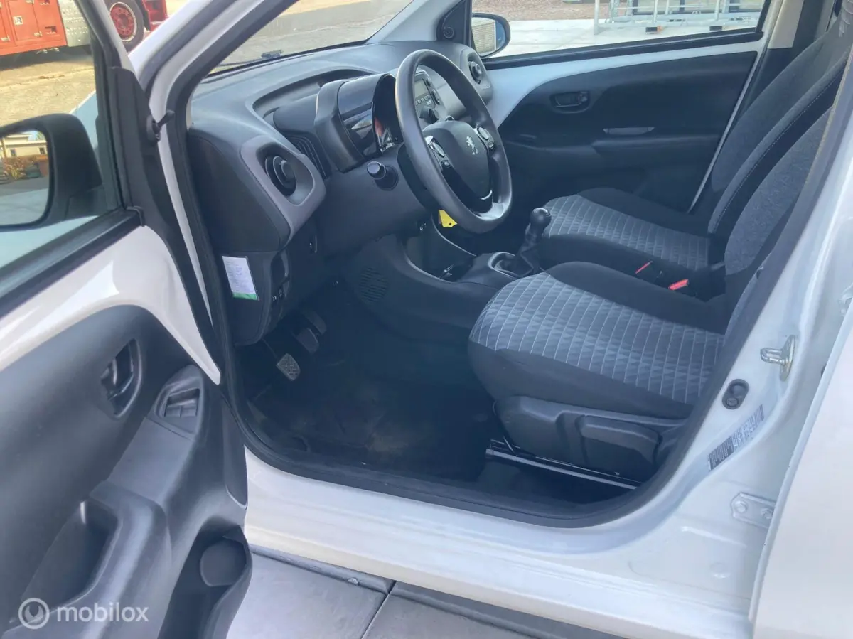 1.0 e-VTi Active 5 deurs airco