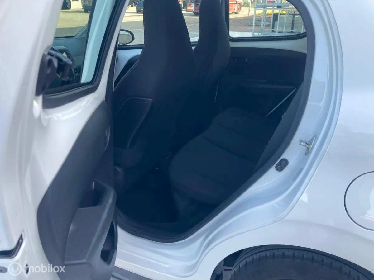 1.0 e-VTi Active 5 deurs airco