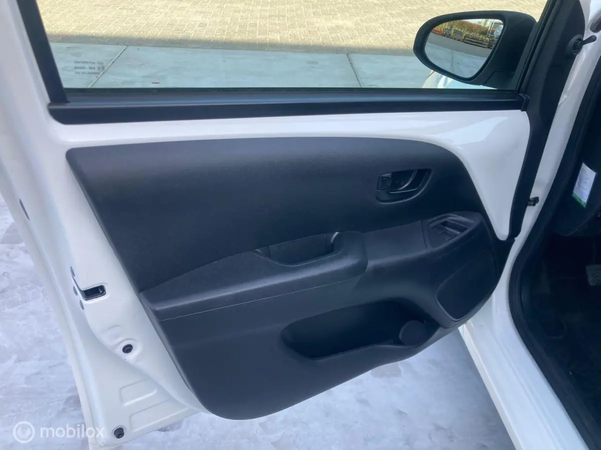 1.0 e-VTi Active 5 deurs airco