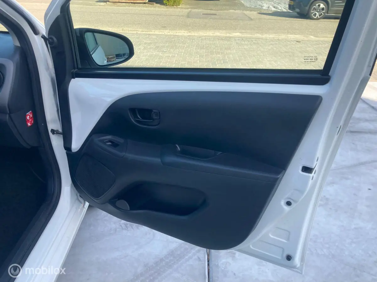 1.0 e-VTi Active 5 deurs airco