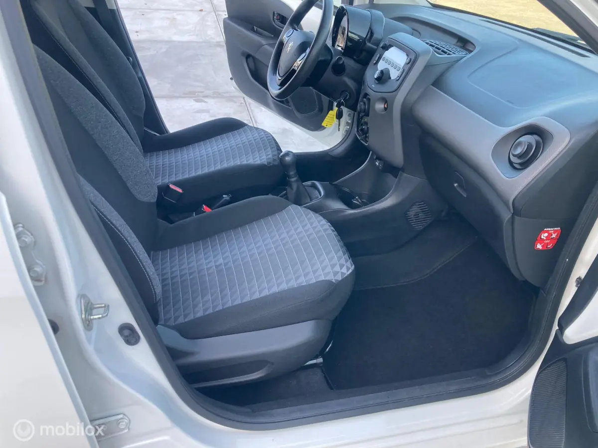 1.0 e-VTi Active 5 deurs airco