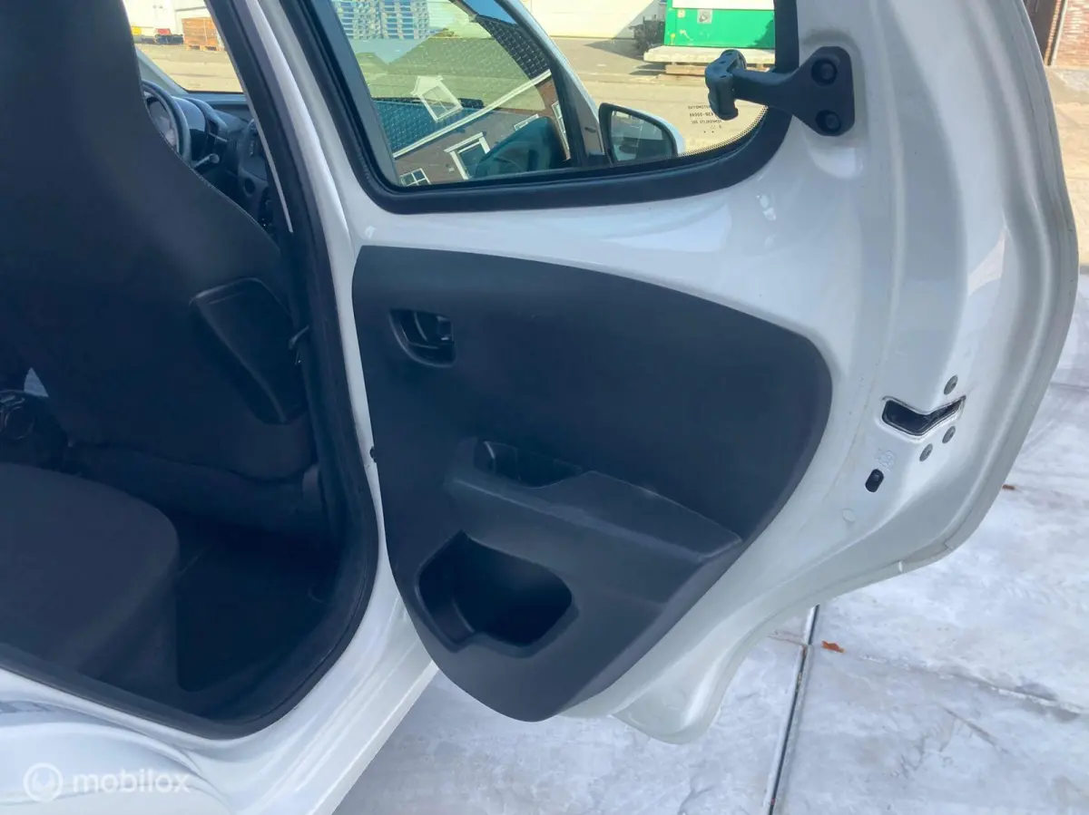 1.0 e-VTi Active 5 deurs airco