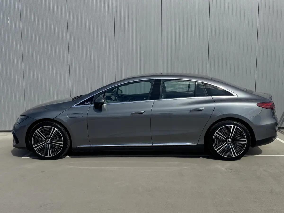 300 Luxury Line 89 kWh|Trekhaak|NL-Auto