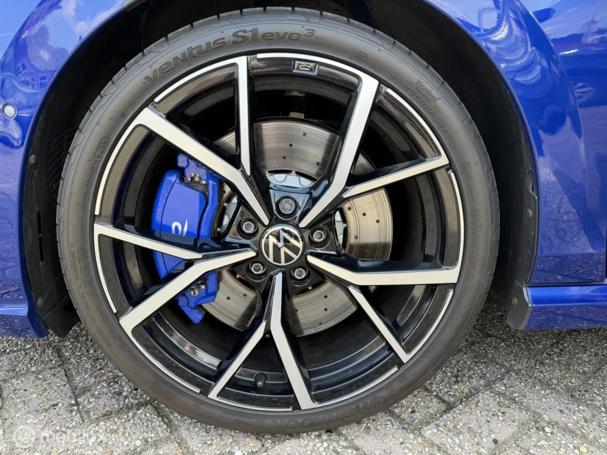 8 R 2.0 TSI 320 PK Akrapovic Vol Opties