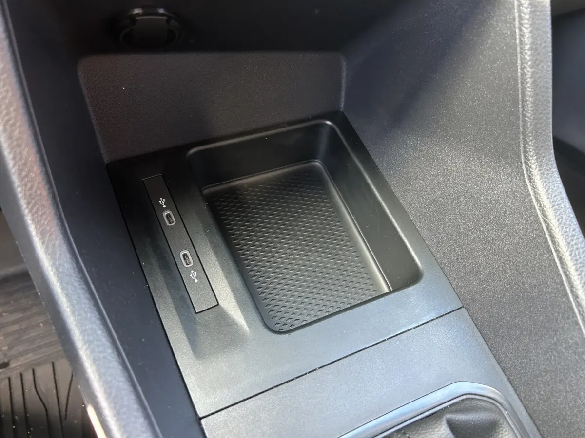 2.0 EcoBlue L2 Trend | BPM Vrij! | Trekhaak! | Nieuw Model! | Cruise Control | Navi | Bluetooth |
